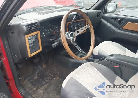 1994 Chevrolet S Truck S10 из США, поврежденный, VIN 1GCCS19Z4R8231898